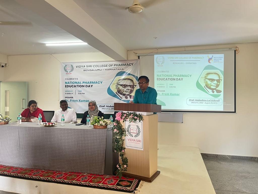 Dr. Prem Kumar discussing M.L. Schroff and inspiring the students during his speech on National Pharmacy Education Day at Vidya Siri College of Pharmacy.