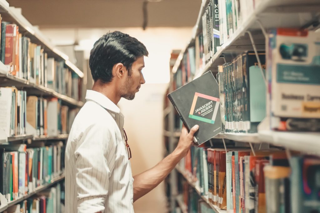 Vidya Siri pharmacy college library